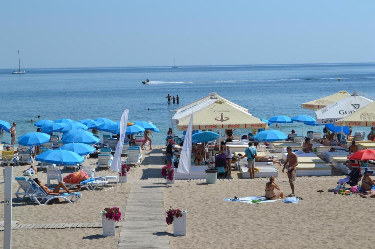 Hotel Shalanda Odessa Esterno foto