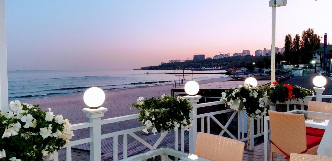Hotel Shalanda Odessa Esterno foto